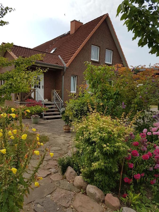 Ostseenaehe Homestay Gadebusch Eksteriør bilde